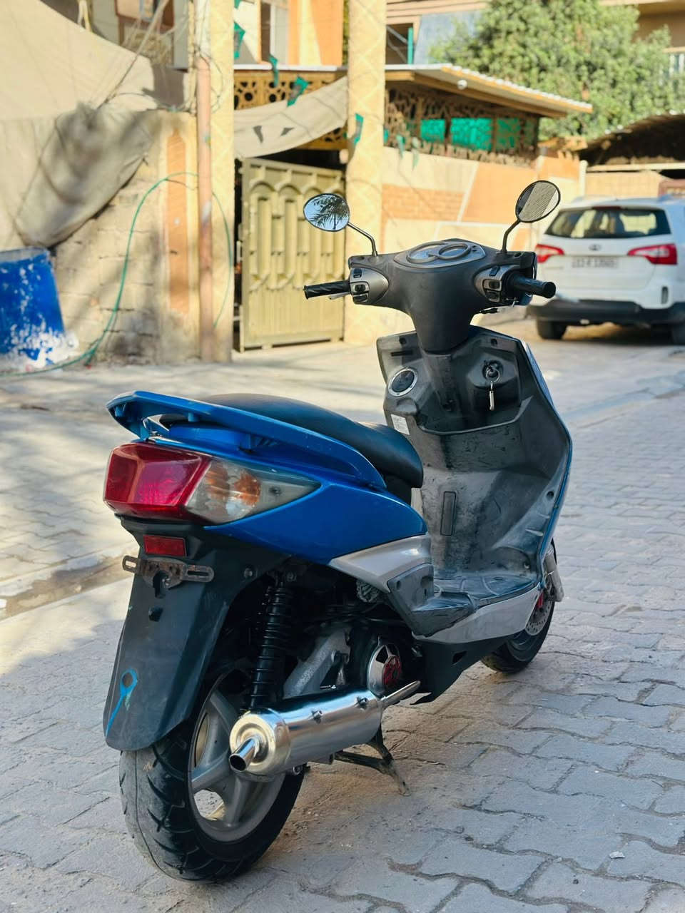 سلام عليكم
سكنس فحل للبيع دراجه بعده بجيس جديده ما معنه الكلمه برغي مملعوب بيه شلعه اذا مشك الكاع ترجع دراجه ومعدله طياره بيه تزويد
1:صلنصه بوري عدل ام الوزه اصليه 
2:صدر Dy وفج 
3:جاملغ كاربون طياري
4:قطره مال دهن r/s
5:قبق فلاوين
6:كلجات زوج wf 
7:مري اصليات 
وبيه سستم سماعات 
لونه مميز حلو دراجه مال جني وبل عافيه عل ياخذه دهن موتل وبانزين محسن وآسف عل اطاله مكان الدراجه بغداد زعفرانيه سعره مليون و٥٠ وبيه مجال لطيبين *********** واتساب فقط او خاص💙
