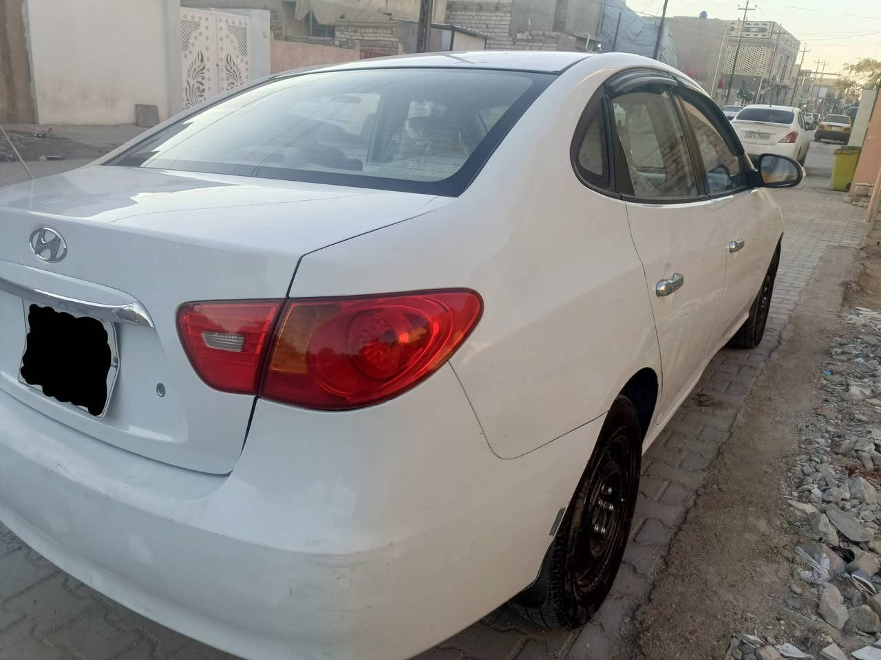 السلام عليكم
النترا خليجي
محرك 1600
سياره مكفول من ضربه وصبغ 
مكينه كير تخم تاير تبريد ثلج 
موصفات اريل شاره مري
4دسك عنوان نجف سعر 105
***********
