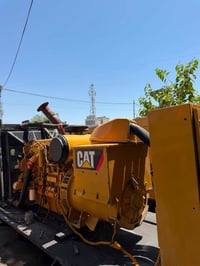 CAT3015 • يو بي اس • ٥٠٠kVA