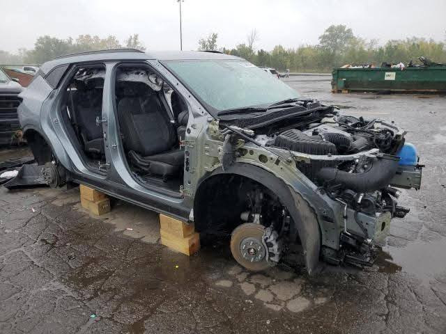 بلايزر 2023 
سرقه
السياره في بغداد مدفوع كمرك
تايرات + ويل مشدوده فقط السياره 
تشتغل 
السعر 9.000 $
***********
