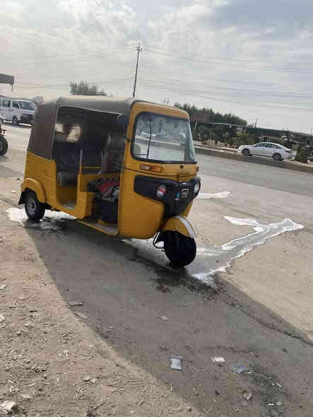 سلام عليكم اخواني تكتك 20 شهر 12 تكتك خير من الله مكينتهه ناعمه كلش تخم تاير جديد كهربئيات كلهه شغاله دوشمه مسجل جادر جديد رقم كربلاء تكتك ب 6250 وبيها مجال مكان بغداد ***********بي واتساب
