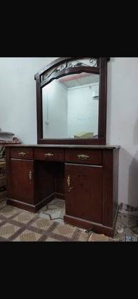 غرفة خشب • كويتي • بصره تنومه