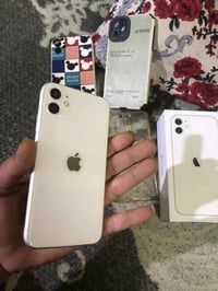 آيفون ١١ • ذاكرة ١٢٨ • بطارية ٩٢