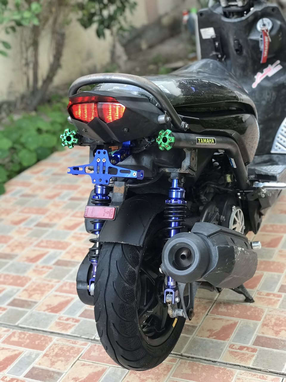 جبلي مكفوله
بيها

يدات بريك

قبضات 

قبق عنبار

جاملغ امامي

صينيه رياضي

قبق فلاوين
 
زنون عالي ناصي

كلج خلفي رياضي

بكلايت R6

دبلات خلفي

طلاعات

قاعده رقم

مكاني واسط

***********
