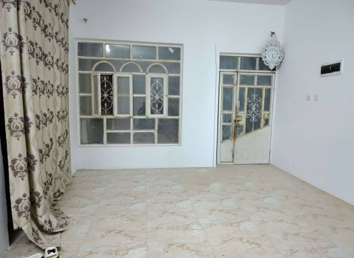 على بركة الله
للبيع بيت طابو صرف في حي اور خلف انور ابو الكباب مساحه 200 متر مطلوب مبادره 88 البيت نضيف طابق واحد عكاده البيت موقع حلو 

للاستفسار مراسلة الصفحة
***********
