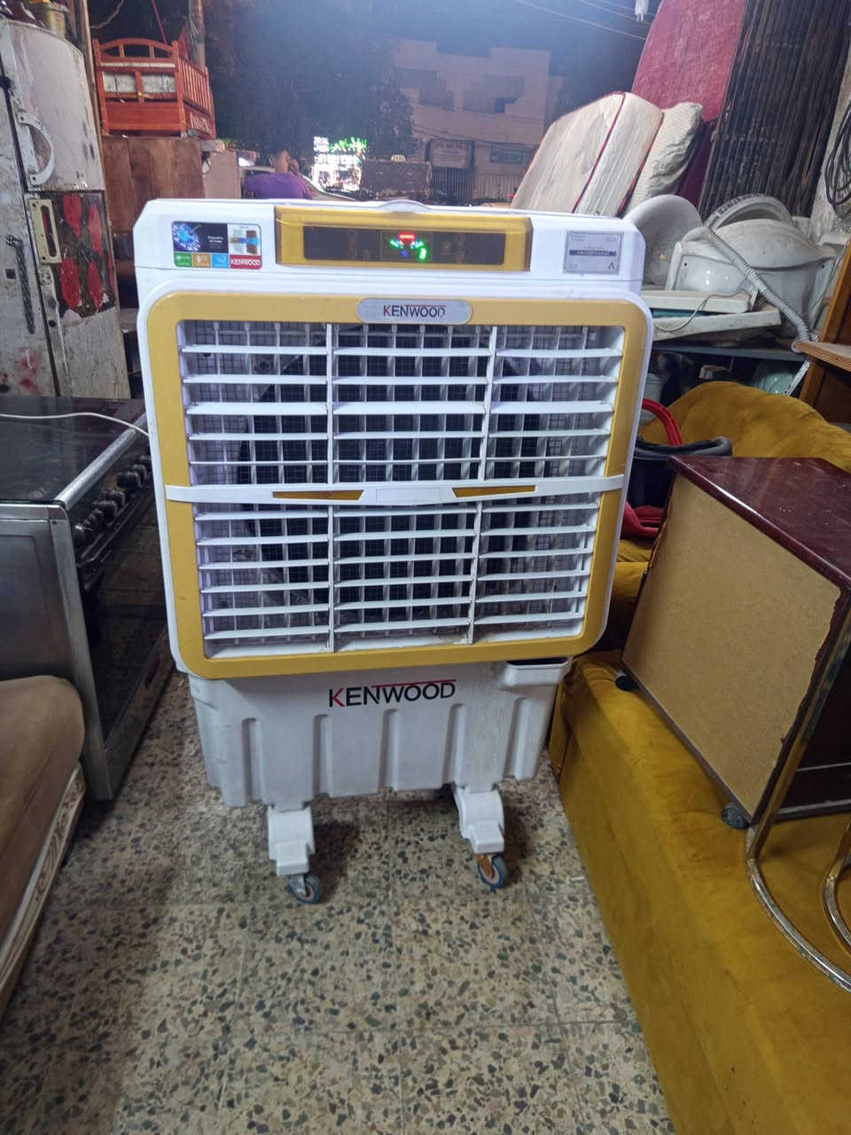 اغراض بيت نظيفات كلش للبيع العنوان بغداد حي الجهاد ***********
