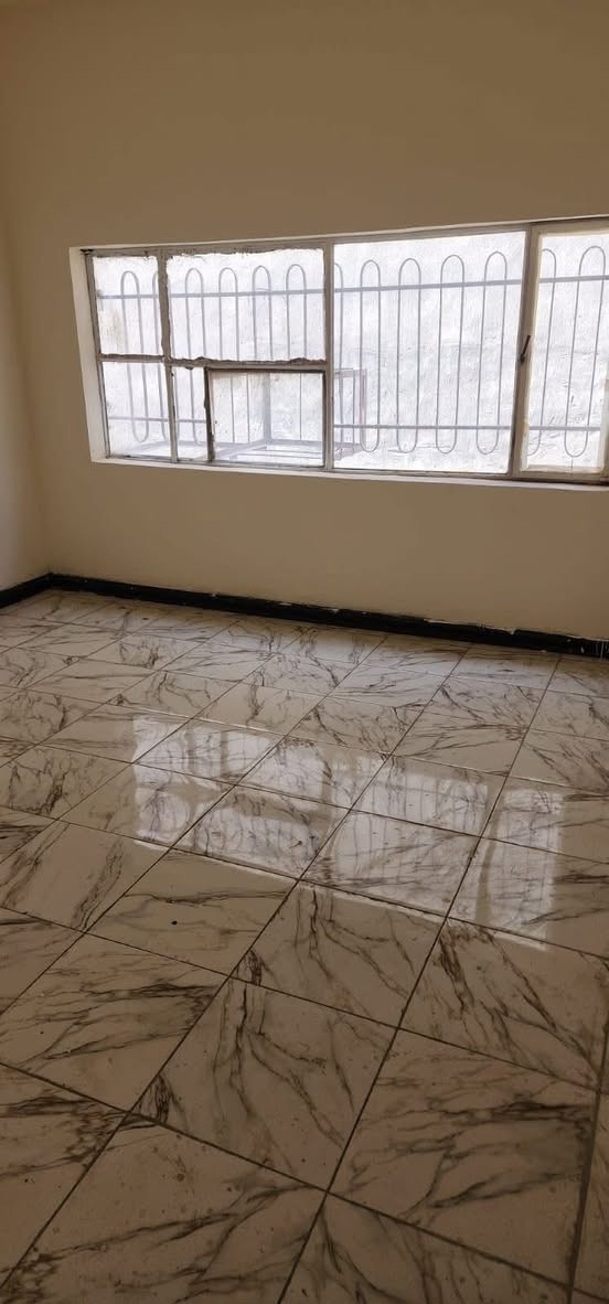 #للايجار في منطقة السيدية تجاري او سكني
دار سكن مساحه 150 متر تجاري لو سكني 💙

يحتوي على 3 نوم كبيره جدا 

وصاله وهول حولي ومطبخ  وحمامات عدد 2

الموقع: السيديه الضباط شارع المدارس📍

سعر الايجار السكني : مليون وربع مع مقدمه 🔱🔱

سعر الايجار التجاري : مليون ونص مع مقدمه 🔱🔱

ومطلوب عائله موضفه من سكنه السيدية


**إذا كنت صاحب هذا الإعلان وتريد حذفه لأي سبب، رجاءا أرسل رسالة إلى الدعم الفني**