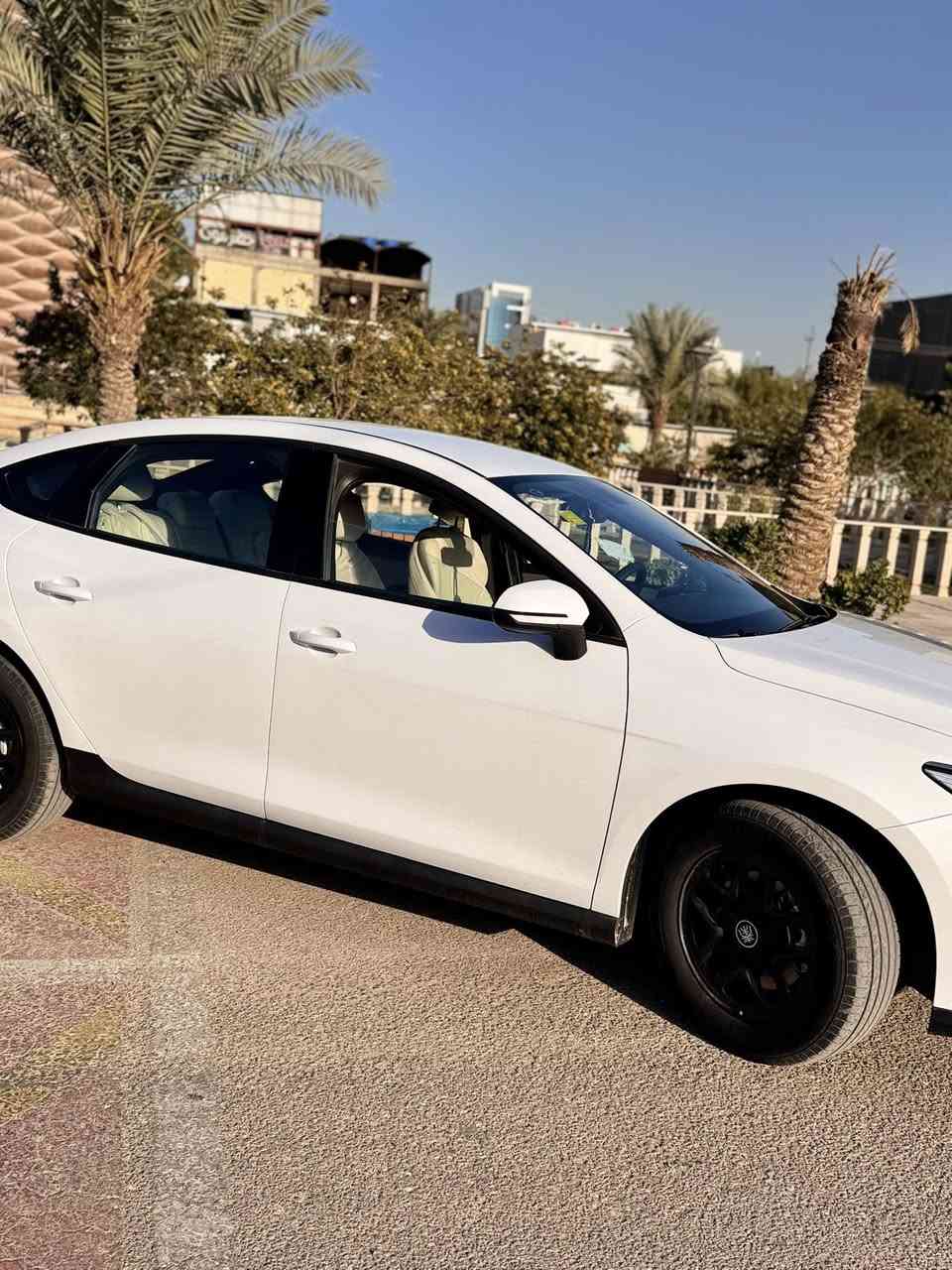 BYDكين بلس
2025

ماشيه بس 850

كفاله عامه 

مكان نجف شارع مطار 

سياره شخط ما بيه 

شاشات اثنين 

جلد لون ابيضّ او أوف فايت 

سعر سياره            130$.  وبيه مجال 

رقم مبايل ***********
