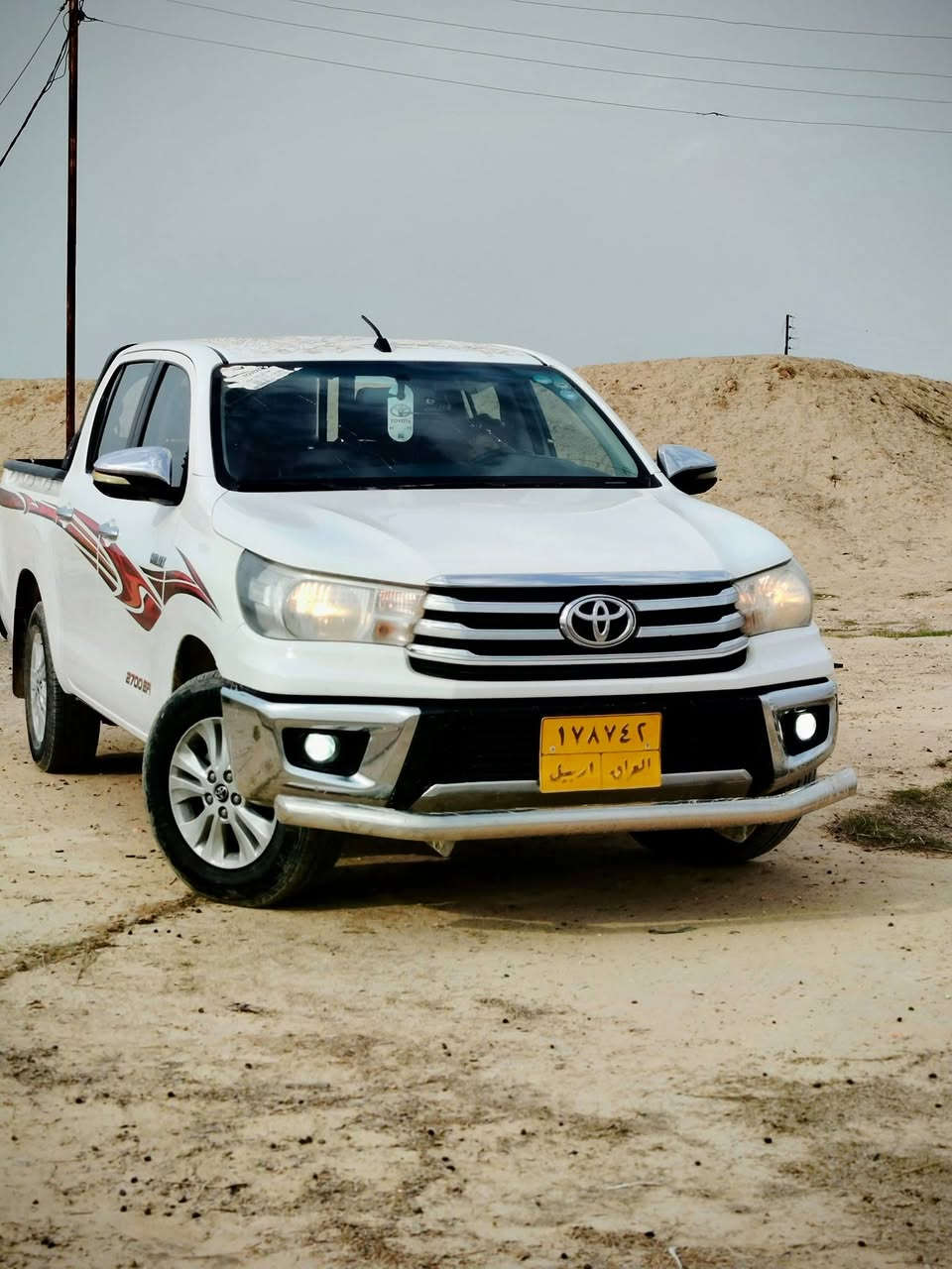 السلام عليكم للبيع بيكم هايلوكس 2016 سعودي كير عادي ماشي 230 الف رقم اربيل سنويه 2027 شرط تحويل مكفوله من الصبغ ول ضربه بس بيه بارد بل بنيد شبر *********** /***********
