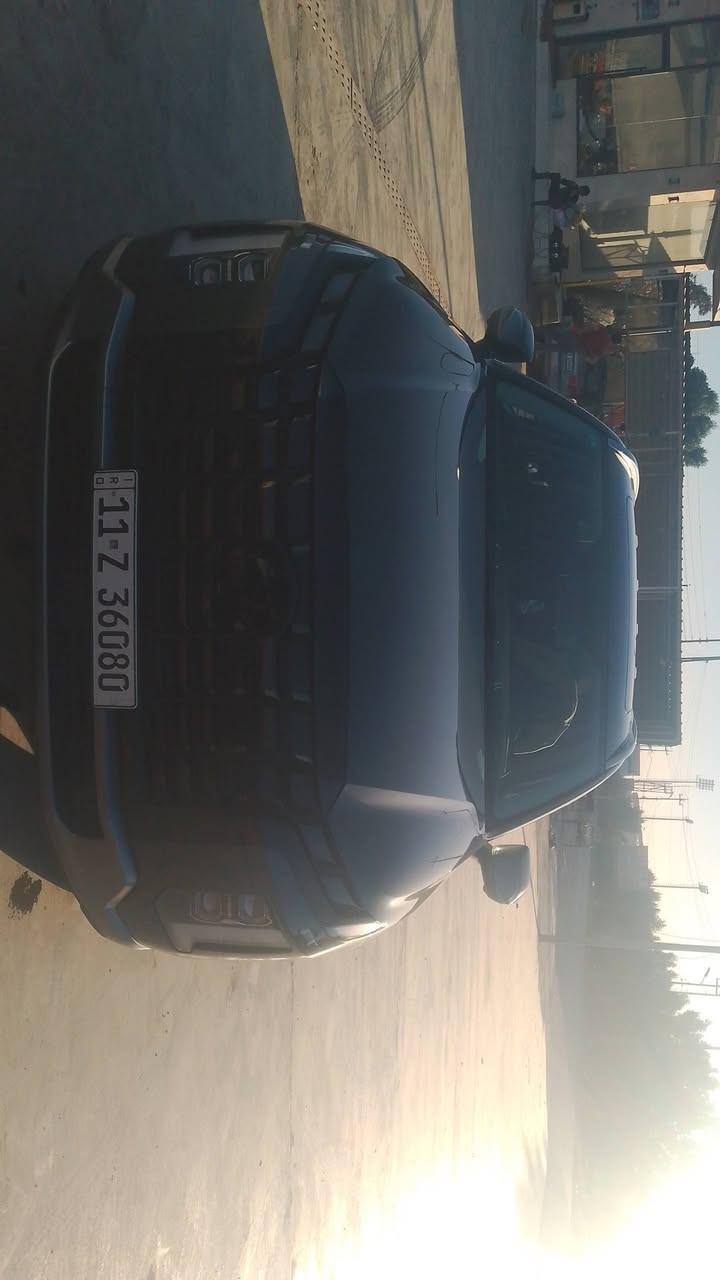 السلام عليكم بلي سايد موديل 24 امريكي بدون ضرر ماشية 28 سيارة جديدة فول مواصفات لمتد رقم بغداد سيارة جديدة بمعنى الكلمة السعر 335 وبيهة مجال قليل الاستفسار خاص او الاتصال ع الرقم ***********
