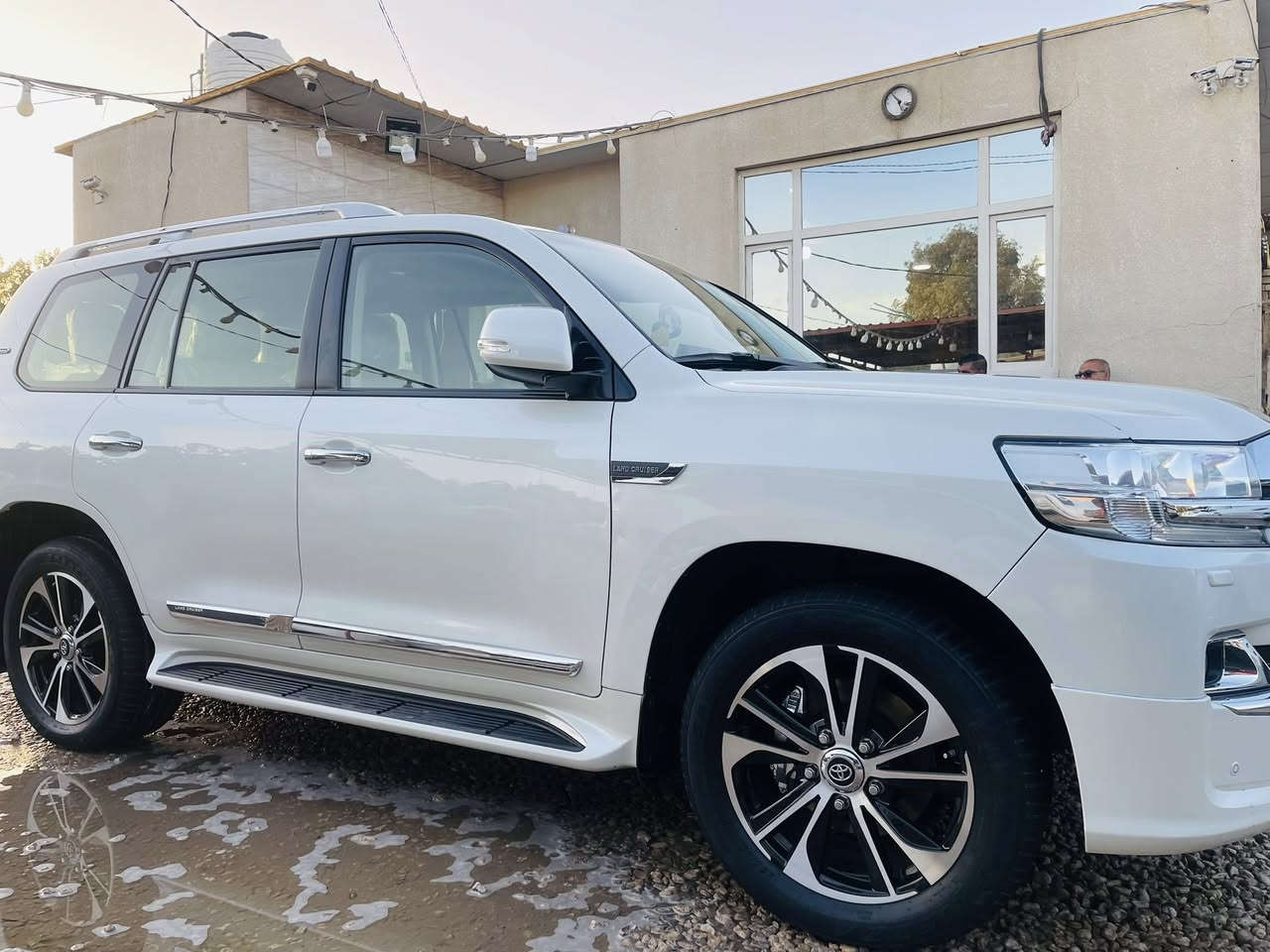 لاندكروز  2020  GX.R  رقم اربيل دولي بأسمي 
( كفالة عامة  بدون اي ملاحظه ) 
محرك 6 سلندر  
ماشية 100  الف حقيقي 
السعر / 535 $ ورقة  

#معرض_الليره_لتجاره_السيارات 🚘 

( نتشرف بكم في معرض الليره الحديث 🚘🟡 ) 

__
#العنوان /#كربلاء_معارض_حي_الصناعي _ على طريق النجف📍
#الفرع_الاول 1️⃣✔️ 

#اوقات_الدوام  ⏰
( من الساعه العاشره 10 صباحاً  الى الساعه 8 مساءاً ) 

#للاستفسار :  
الاتصال على الارقام التاليه 📞📞 
او المراسله على بريد الصفحه 📬 

https://www.facebook.com/
allera0

***********
***********
***********
***********
اتصال - واتس اب
