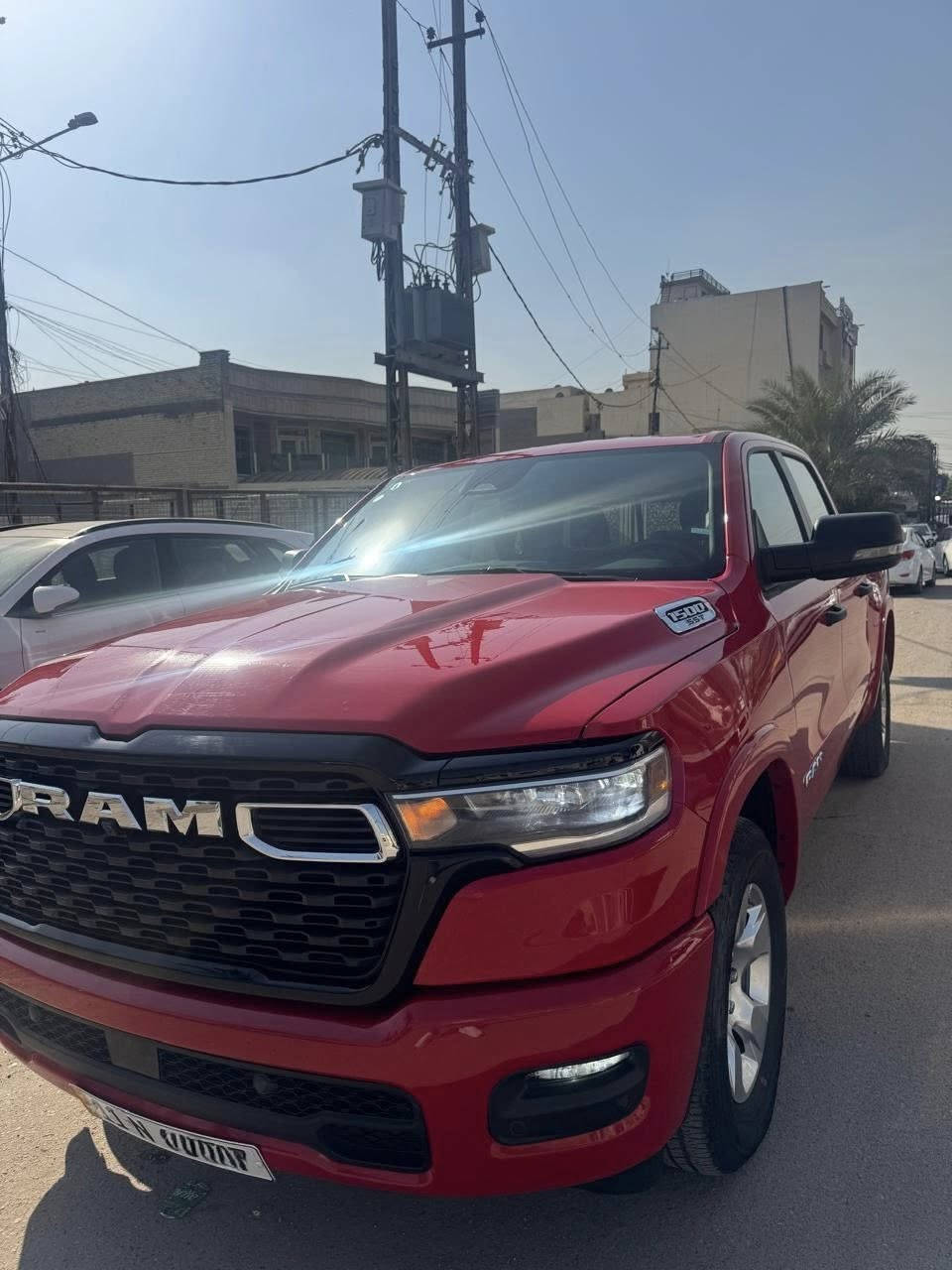 دوج رام للبيع او مراوس ⚡️⚡️⚡️⚡️
‏RAM BIG  HORN 1500  2025🔥
 ( السيارة باب طويل بدي قصير المرغوب )
محرك : 6 سلندر تون تيربو الجديد  4x4 دفع رباعي

مواصفاتها : 
رادار امامي رادار خلفي  نظام تحذير ⚠️✅

مقاعد كهرباء✅مقاعد تدفئه✅

شاشه ايباد✅ الشكل الجديد🔥عينة دجتل✅

نظام اطفاء المركبة✅تحديد مسار✅

تحذير امامي✅كير تعليگ✅

باب خلفي كهربائي✅تشغيل عن بعد ✅

دواخل ترحيب✅تدفئه مقود✅

مودات قيادة✅

مداخل USP + تايبسي✅

انارة بالبدي✅ شحن وايرلس ✅

وهواي مواصفات بيها بعد مواصفات معروفة✅
رقم بغداد بسمي
السيارة جديدة احلى من الصور
مكان السيارة بغداد اني استوردته بسمي
للأستفسار ***********
