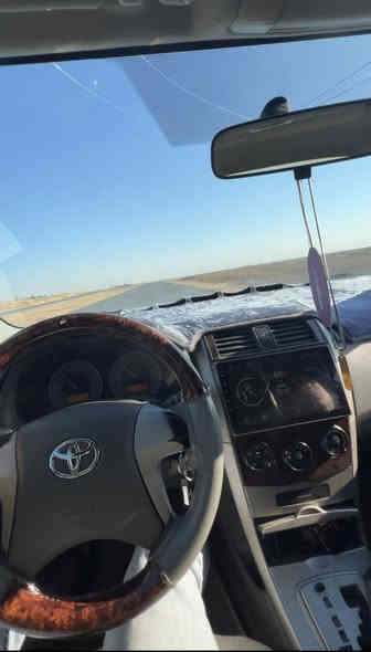 كورلا ٢٠٠٩خليجي محرك ١٨شرط كير شرط 
سنويه جديده شرط التحويل والغرامات بيها ٣قطع  اثنين تبديل تجاري وجامرلغ خلفي صبغ ومعجون***********
