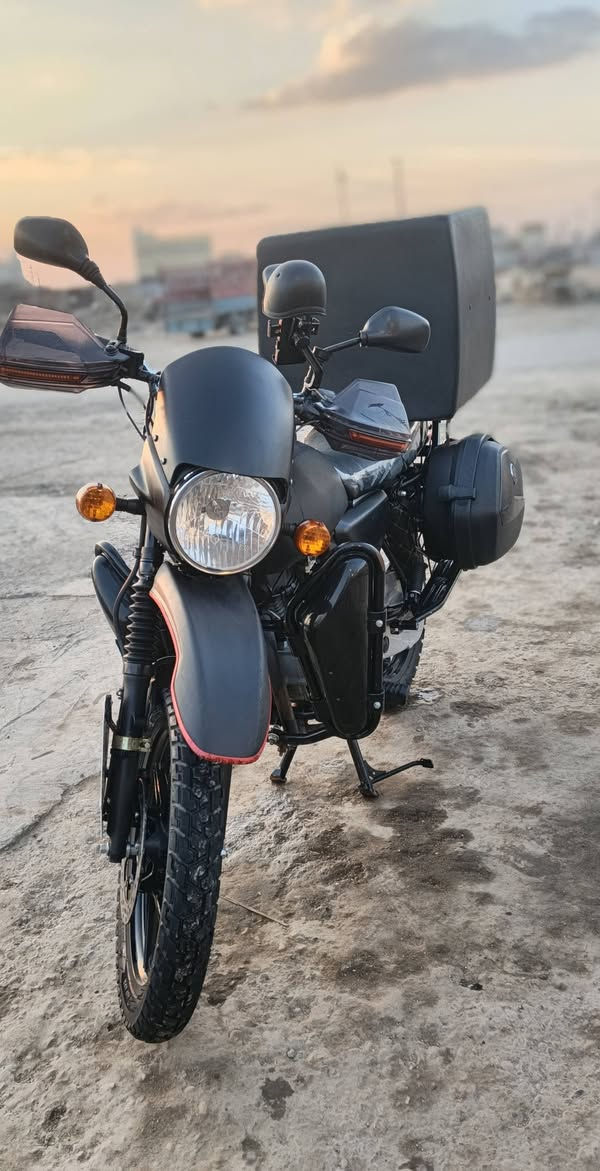 بوكسر موديل 23 طالعه ب 24 مرقم كامل. مكينه مكفوله السعر 2.700.000
متواجد واتس اب***********
