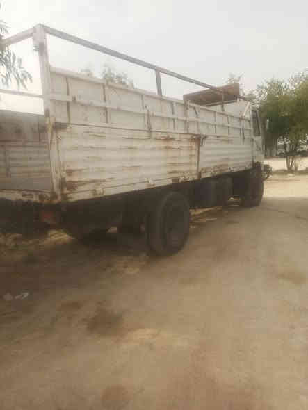 سلام عليكم هينو للبيع كير ومكينه نضيفات شاصي نضيف  تخم باتري جديد رقم انبار الماني مشروع وطنيه سنويه 2028  سعر 5 مليون وبيها مجال مكان كربلاء قضاء عين تمر***********
