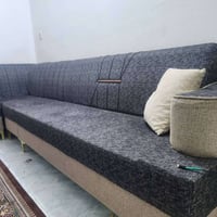 ديوان • ١٠ مقاعد • مستعمل قليل