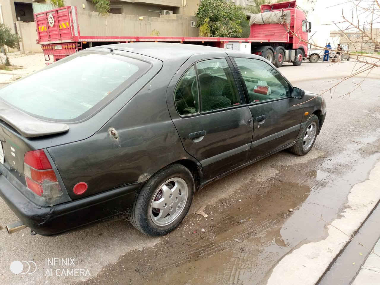 السلام عليكم للبيع نيسان بريمر موديل 92 رقم كركوك مشروع وطني كير محرك شرط حجم 16 بيها كم قطعه صبغ ابيعها حزام بدون دواخل بدون ضربه سعر 27 وبيها مجال الاستفسار ***********
