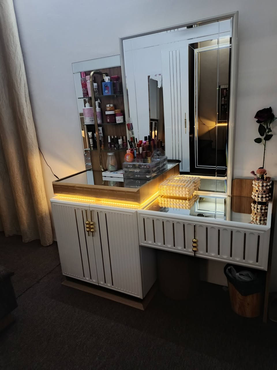 غرفه 5 قطع نضافه 100/100 استعمله اقل سنه اي شخط مابيها سعرها  بمليون و700 وبيها مجال قليل


**إذا كنت صاحب هذا الإعلان وتريد حذفه لأي سبب، رجاءا أرسل رسالة إلى الدعم الفني**