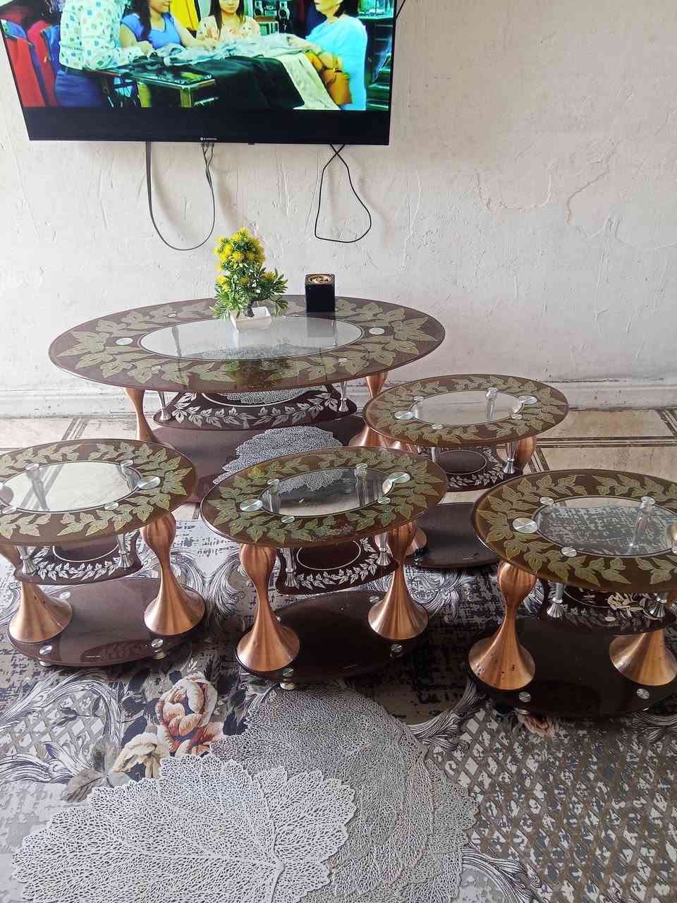 طبلات زجاج نظيفه 
السعر 80 وبيهن مجال للشراي 
بصره حكيميه ***********

