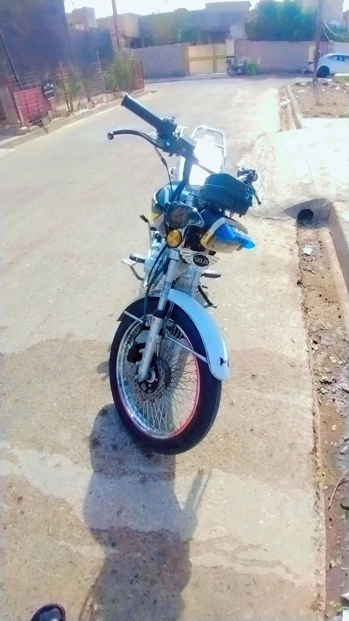 تايكر للبيع موديل 24 تعال شوف  اقتنع اخذ يرادل ترتيبات بصيط 600 بي مجال ديالى بلدروز ***********
