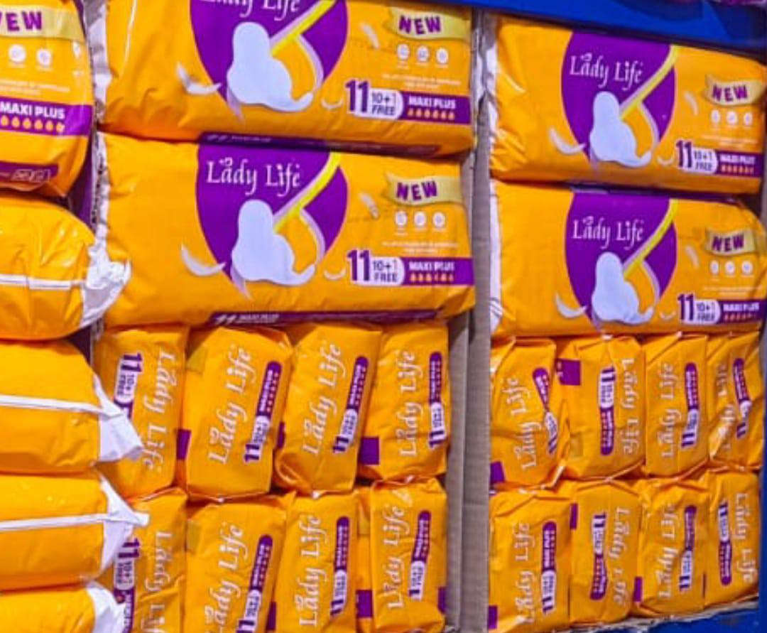 السلام عليكم حفاضات نسائيه صناعه اردنيه العرض مالها كل 50 كارتون وياها تسعه كارتون هديه  
  رقم مبيعات ***********
