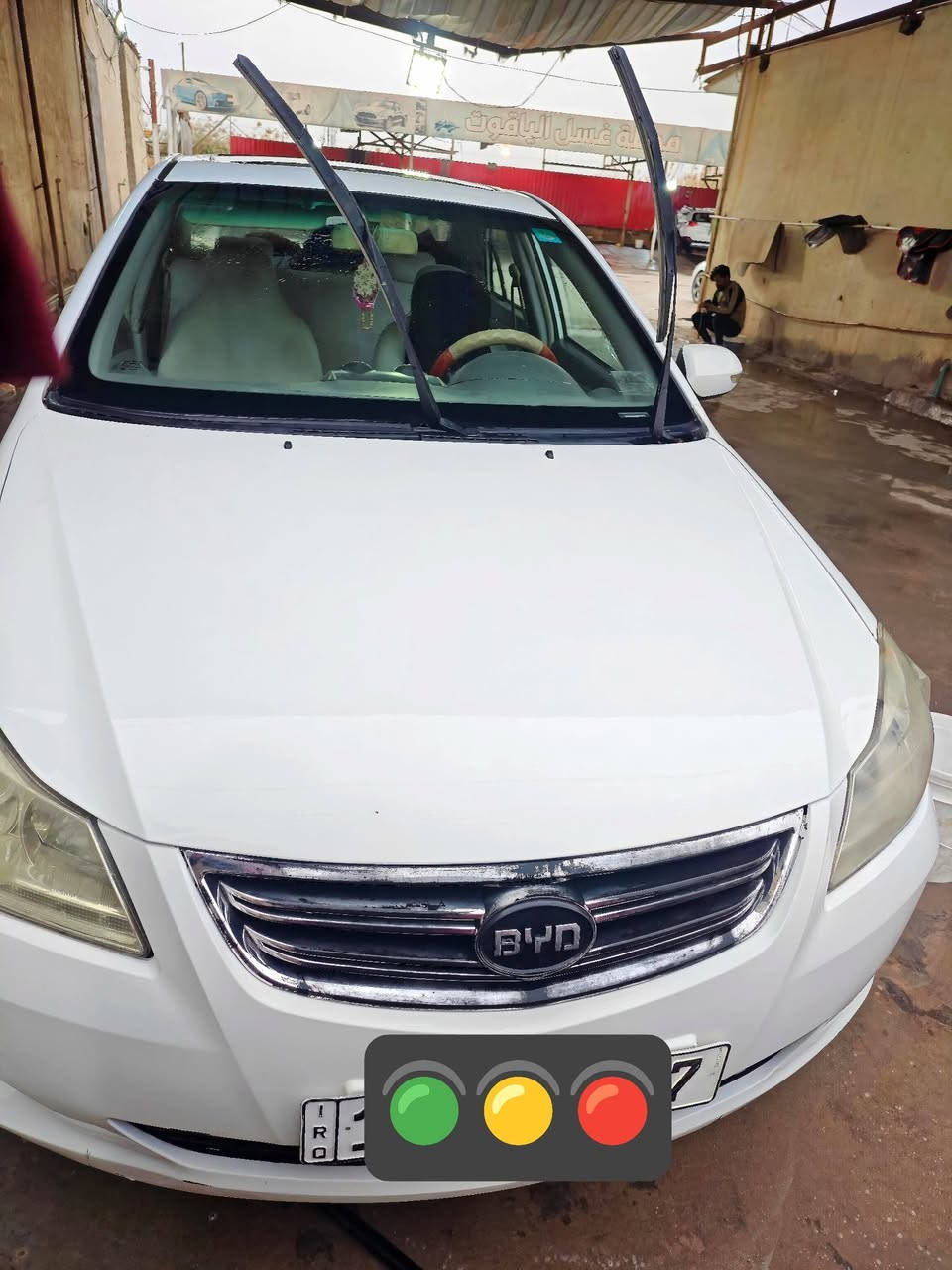 BYD g3 2013
بي واي دي جي 3 
موديل 2013 
السيارة مكفولة من الضربة 
بيهة رشات صبغ 
مكينة وكير محور كورلا يارس يعني تنساه وفول مكفولة 
سيارة مال جناي وبس دوام نظيفة ومرتبة 
سعر 63
***********
