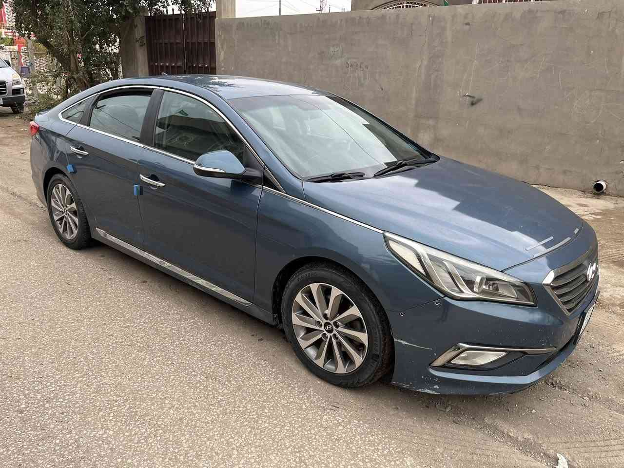 السلام عليكم
سوناتا 2015 وارد امريكي حادث موضح  بالصور 
مواصفات سبورت فول رقم بغداد بأسمي 
مكاني بابل ***********
