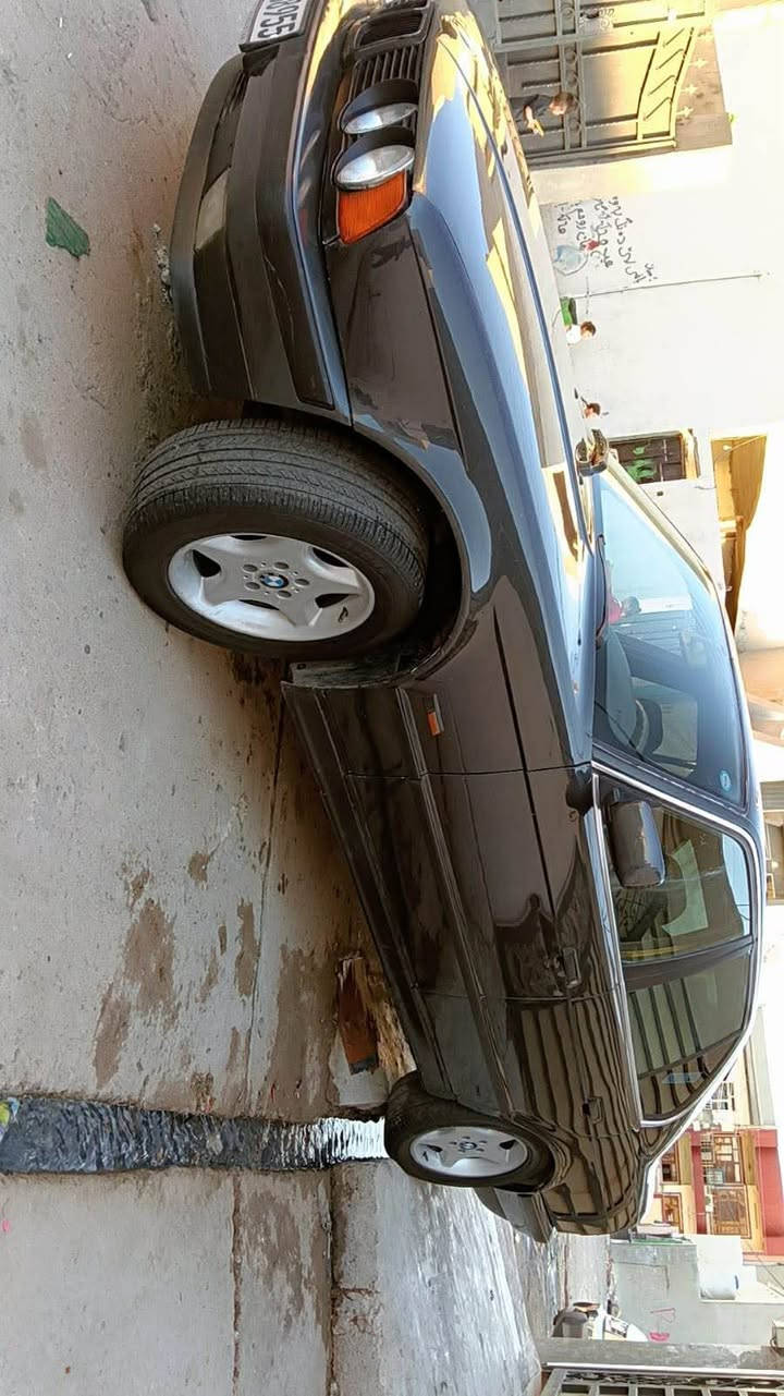 اي ايم مودل ١٩٩١مه كينه ٥٢٥توماتيك 
جارجام كاره با 
ته بريد 
ايبي ايس 
لات القه 
بيش و بشت بي ليدران
قه بات مواسه فات به س بي سلايت 
كيرمه كينه ته قه و ره قه به شه رت 
سه ياره كه بي مه سره فه به ناوي خومانه ره قه م وسه نه وي نويه تحول وكاله به شه رت 
سه ياره كه هي مالانه هي بايه ح شاري نيه 
بوزانياري زياتر له هه وليرم *********** أربيل, العراق
