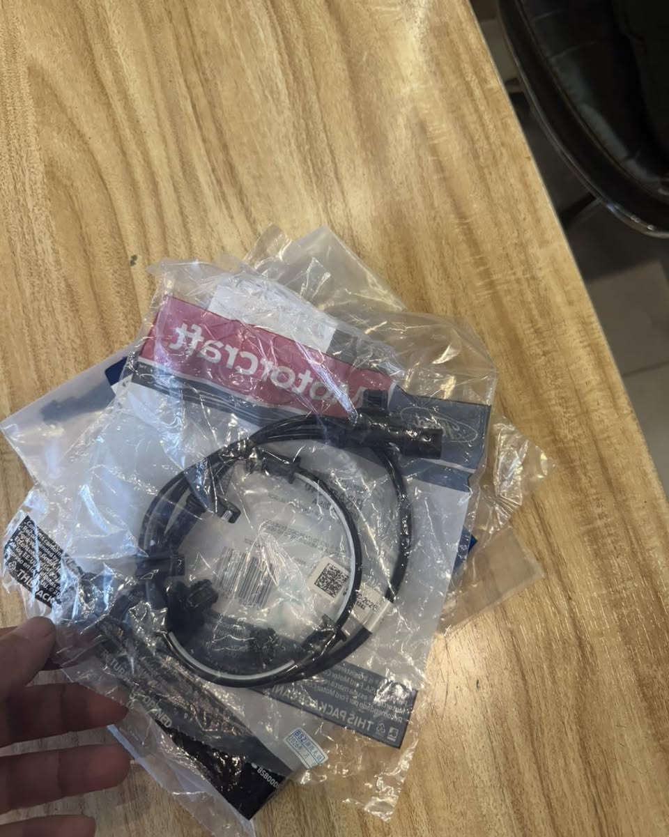 ‎ السلام عليكم ورحمة الله 
Ali accessories for off-road_House
حساس ABS فورد برونكو
‎اربيل صناعة شمالية 
‎گةياندنمان هةية بوو هةموو شوينيك  
‎تتوفر خدمة توصيل لكافة محافظات
‎للطلب و سعر 📩 
‎ للإستفسار :***********
*********** #tiktok.
