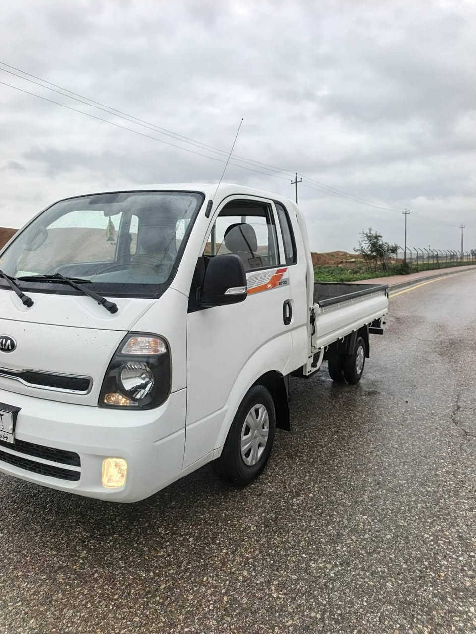 سلام عليكم كيا للبيع موديل 2018 رقم نينوى الماني حصه كاز مكفولة كفالة عامه السعر 130 وبيه مجال مكلف بل النشر الاستفسار على رقم الهاتف ***********
