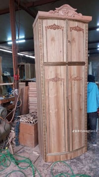 نواعم دور بسعر ٢٥٠ قابل للتفاوض للإتصال ٠٧٧٢٦١١٠١٥٢