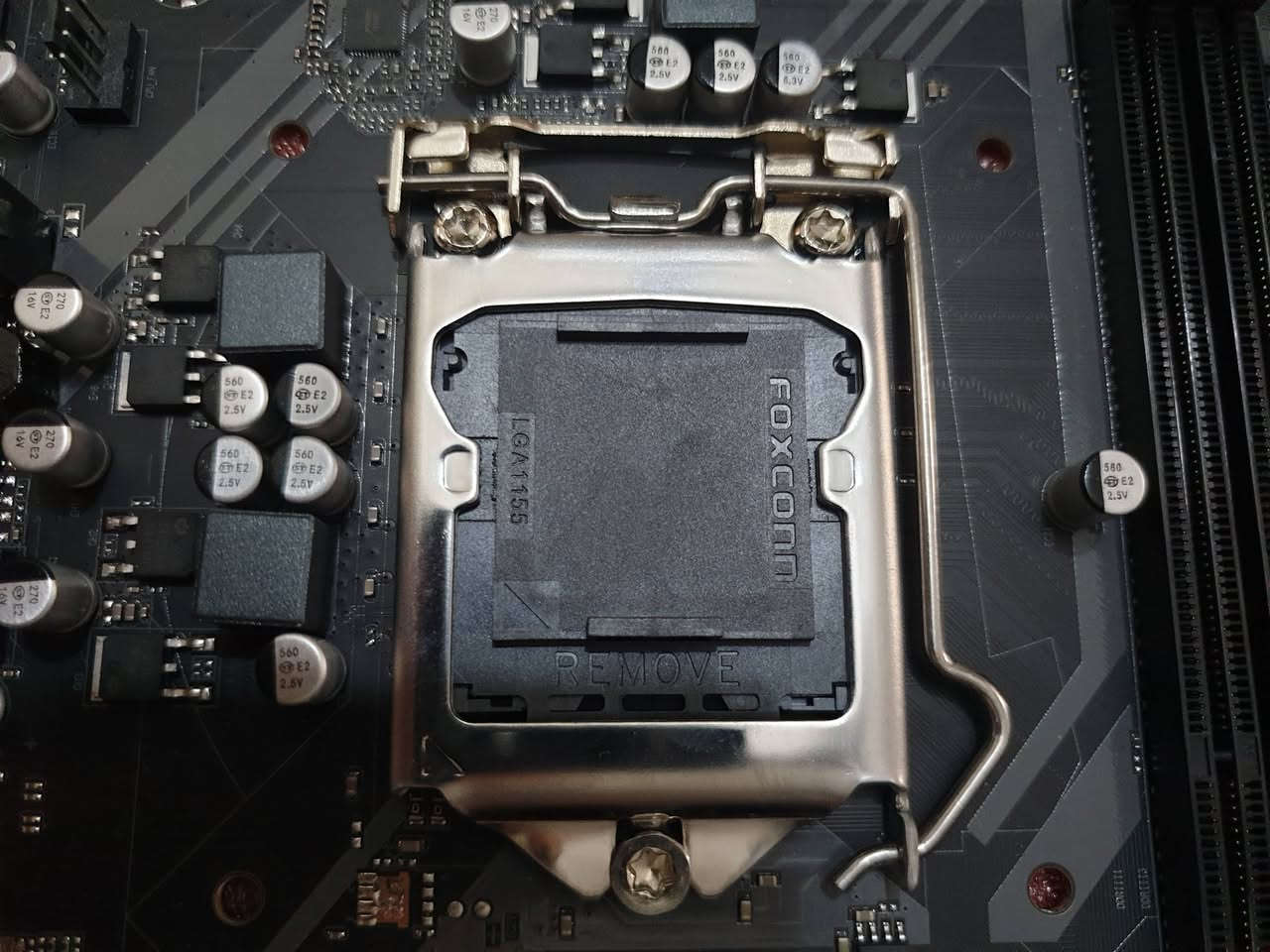 قطع خاص بل pc يوجد توصيل جميع محافظات العراق بس 3


**إذا كنت صاحب هذا الإعلان وتريد حذفه لأي سبب، رجاءا أرسل رسالة إلى الدعم الفني**