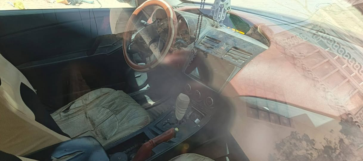 مازدا زوم 3 ياباني وارد امريكي 
فول مواصفات مو عميه السياره بصمه مو سويج 
فتحه بانوراما وشاشه بلاديه كشنات جلد تحكم دكم 
كير ومحرك مكفولات محرك 2500 رقم نجف انكليزي الجديد
مكانها نجف راعيها بغداد لل استفسار تواصل  ***********
