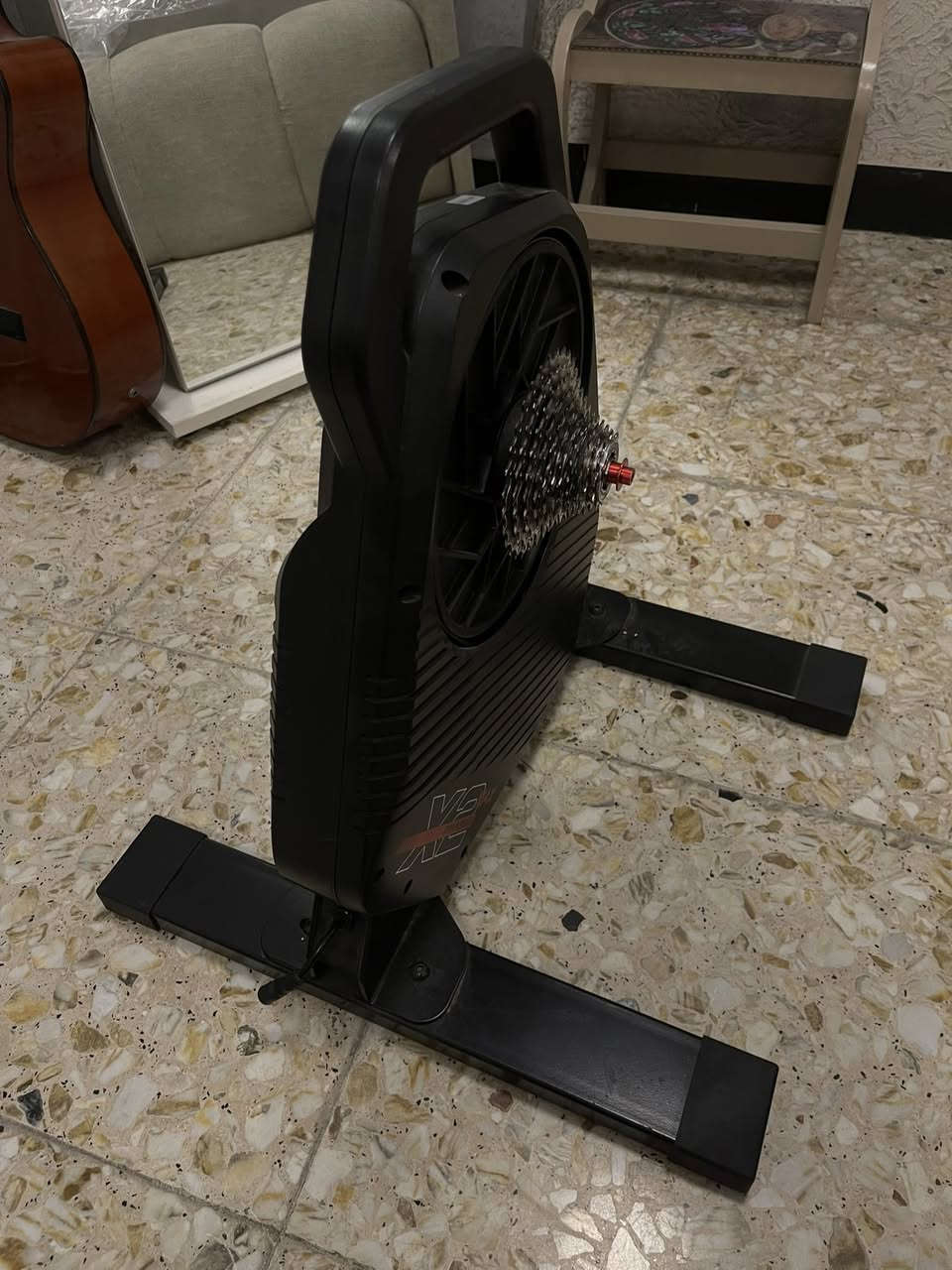 السلام عليكم
رولة تمرين الكترونية للبيع
thinkrider x2max
الرولة جديده بمعنى الكلمه ونضيفه جداً وكامل باكيتها وغراضها
ترهم للجبلي ايضاً مو بس الرود
السعر 350 وبيها مجال بسيط حك الجية
المكان بغداد حي العامل
للتواصل ***********
