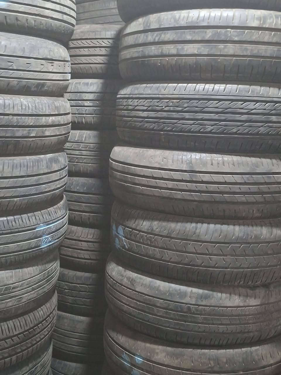 يوجد طارات مستعمل جميع لقياسات من ١٢ ل ٢٠  كربلاء طويريج يم ابو هاشم. ***********
