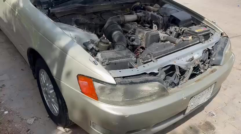 *********** ) مارك موديل 93 جاهزه من حداديه تخم تاير تبريد شغال فقط ضربتها بالشنطه وهذا تصويرها امام العين سعرها 60 ورقه وبيها مجال بسيط حق الجيه المكان النجف الاشرف وهذا رقم التليفون واني بالخدمه الشراي يتصل مضبوط
