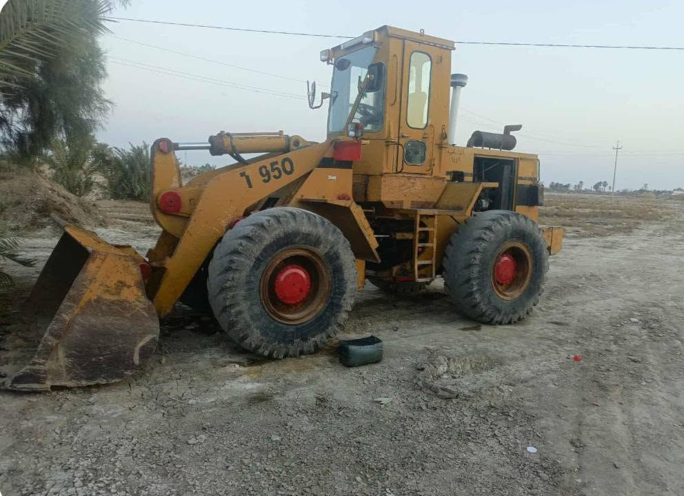 شفل كتر حجم 950مكفول كير و محرك (محرك كمنز) منفيس واسط
رقم الاتصال ***********
