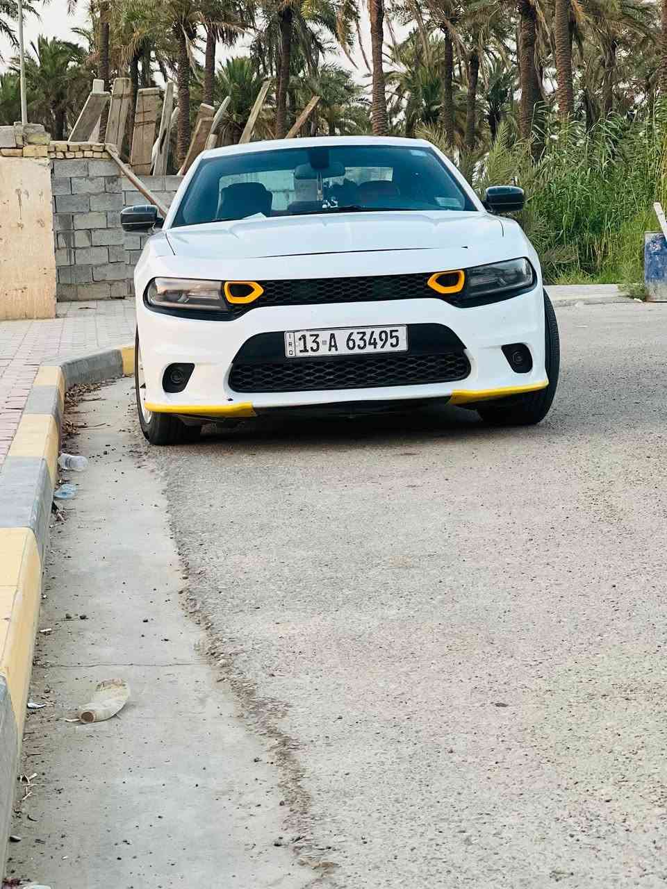 حداديه جديده تخم تاير جديد تبريد ثلج غرفه جديده ونضيفه محرك كفاله السعر 197وبيها مجال بسيط الشراي يتصل وذمه بركبته أليكسر بل سعر ويكتب سعر بل تعليقات وهوه مو شراي ومايعرف اسعارهن 
رقمي *********** عمارة, ميسان
