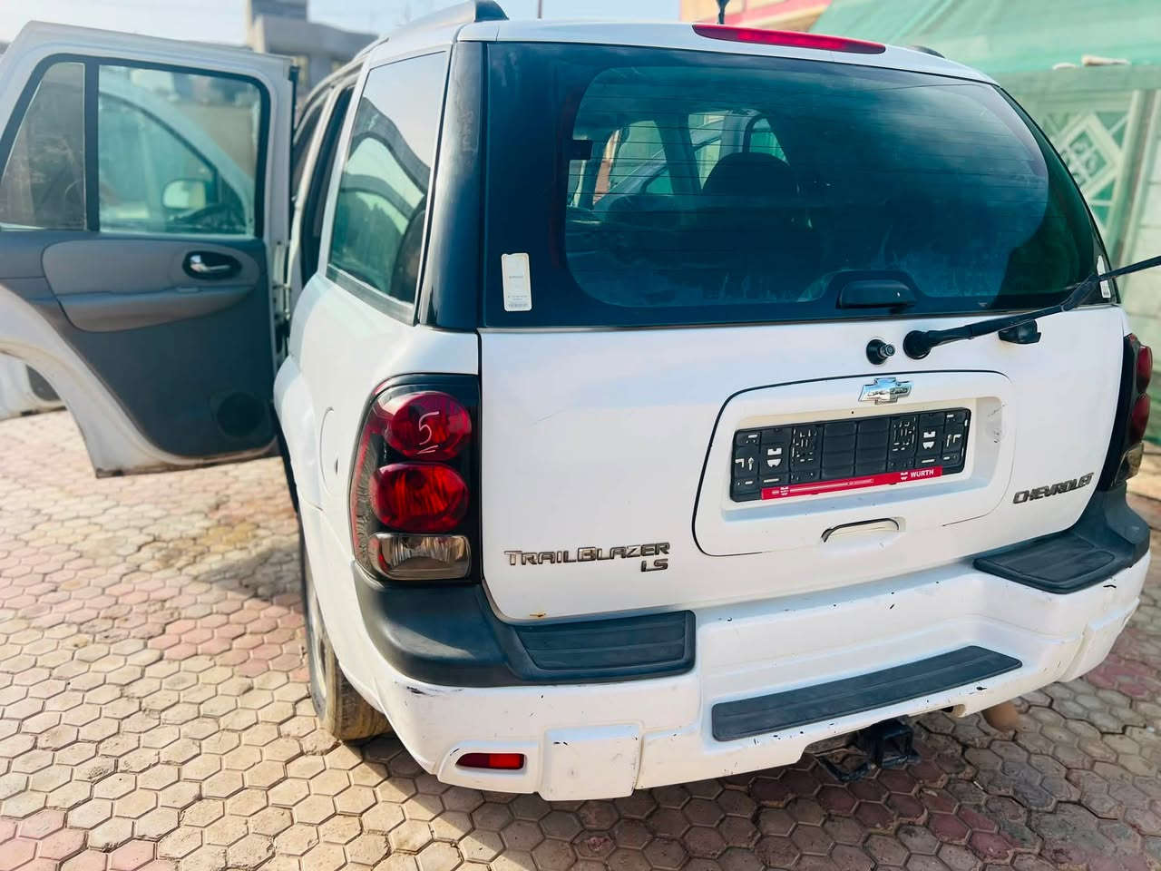 🚦للبيع السعر      45 $$ مستعجل ع بيعتها كلش🚦👍👍👍

(مزاد مزاد مزاد )

تريل بلايزر 2005

محرك خير من الله💯

كير خير من الله 

تبريد جاهز 

كهربائيات ✅

غرفه نظيفه كلش 
  
حداديه مابيها اي شي جاهزه 
 
السيارة عضمتها حلوة احلى من الصور كلش ✅

تجي و تشوف بعينك 

وين متريد ترايك 

سياره جاهزه من الكل النواحي 

السعر 45 $ 

🚧  للبيع مستعجل ع بيعتها كلش🚧

عنوان السياره واسط الحفرية

***********📞

واتساب ***********✅
