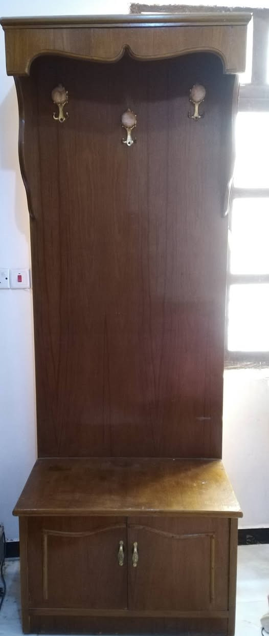 100 قفلهن 75 تسكام كوت 
‏‪***********‬‏
