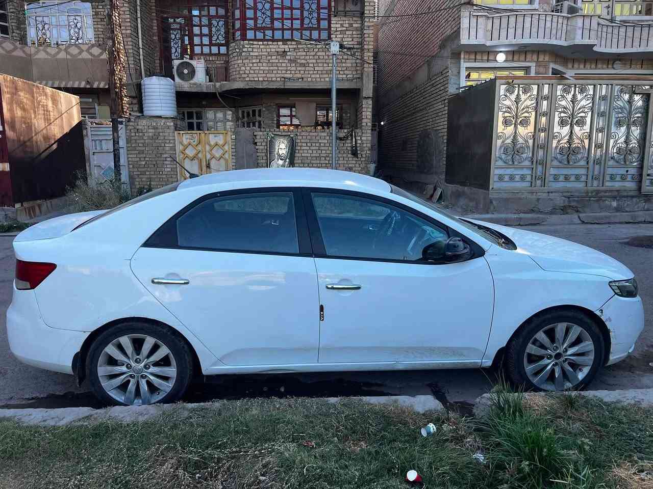 يالله السلام عليكم...
نقد فقط اعتذر ع الاقساط والوعده والمرواس

بسعر مناسب95$ وبي مجال للشراي صبغ جاملغ خالفي وشويه من الباب فقط بدون اي دواخل  كيا سيراتو وارد خليجي الون ابيض ثلجي الموديل 2013مكينه 200لاصرف لاصوت لابخار كير 6نمر عادي واتماتيك بدون اي عيب مواصفات:

داخل اسود

شاشة 

بلاجكتور بلادي

ارضيه جلد

تحكم مري جانبي مري شفط 

اشاير مري 

ويل كب كروم

اي بي اس عاطل 

يو اس بي

4دسك

حساس خلفي

اواكس

كيج حماوه

تبريد ثلج 

كير /محرك/صدر/تخم تابر/تخم ويل كب /تبريد/تدفئه/ارضيه جلد/دوشمه/كهربائيات/باتري-كله جديد وبالشرط

رقم سليمانيه (21)انكليزي الجديد سنويه جديده هزه جديده شرط التحويل والغرامات عنوان السياره بغداد -شعله للاستفسار:***********
