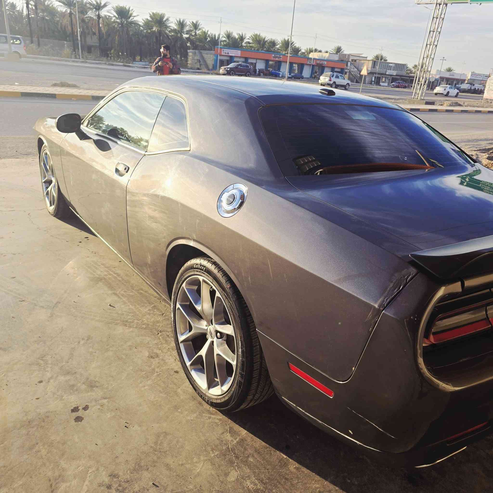 للبيع جالنجر ٢٠٢٣ 
السياره فحص 
بدون دواخل 
*********** 
العنوان بابل
