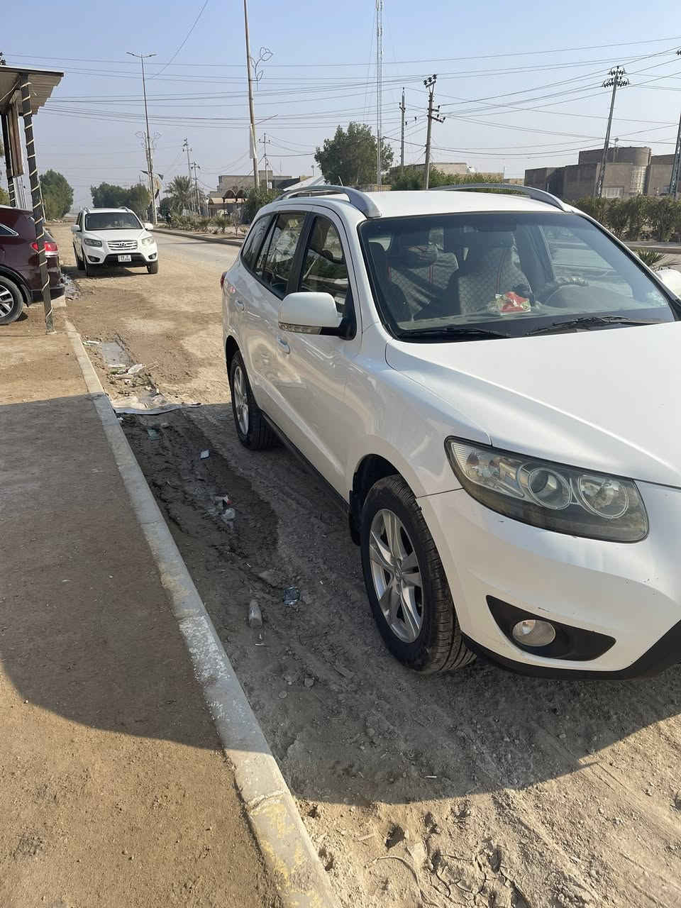 السلام عليكم 
سنتافي موديل 12 الشركه العامه كفاله عامه 
3 قطع تبريد مكينه 6 مامفتوحه ماشيه 260 حقيقي السعر 165 وبيه مجال لاستفسار ***********
