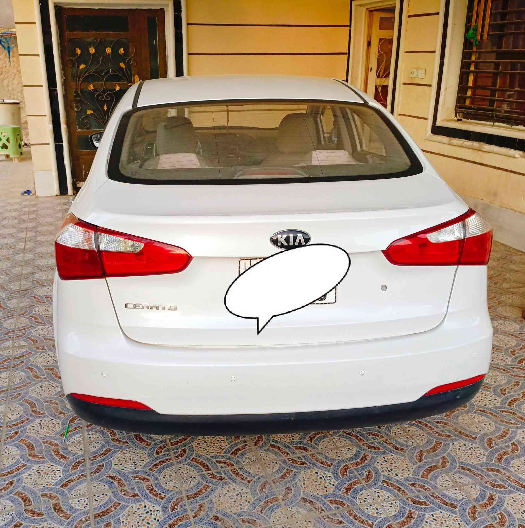 كيا سيراتوا ابيض مكفوله من الصبغ بيهة بارد بالجاملغ الامامي جهة السائق حك نص شبر موديل ٢٠١٥رقم بغدادباسمي كير مكينة على وضع الشركة السعر126 وبيهة مجال للاستفسار اتصل***********
