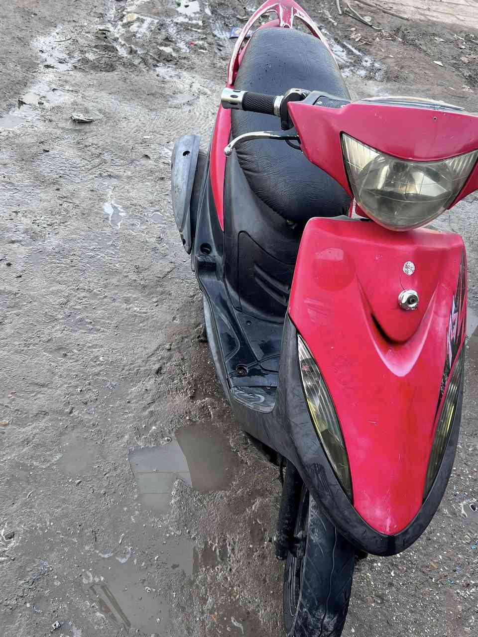 ماكس عدله بلاديه مكفوله
*********** 
مكان البياع ماكو كل نقص 
بلاديه كلها 
سعرها ٧٠٠ وبيها مجال
