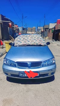نيسان سني • ٢٠٠١ • ١٦٠٠