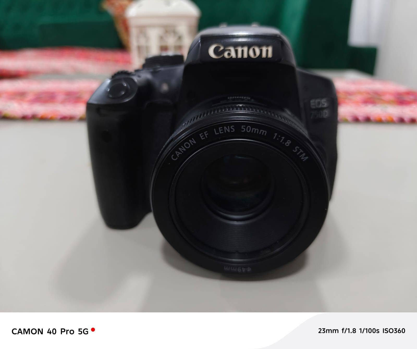 📸 Canon EOS 750D + عدسة 50mm Macro
🔹 24.2 ميجابيكسل (APS-C)
🔹 تصوير فيديو Full HD
🔹 شاشة لمس قابلة للدوران
🔹 19 نقطة تركيز تلقائي
🔹 تصوير متتابع 5 صور بالثانية
🔹 تدعم عدسات Canon EF / EF-S
🔹 تدعم NFC لربط سريع
🔹 نقل سهل للصور أثناء التصوير
🔹 مناسبة للتصوير والربح من السوشيال ميديا والمشاريع
المتوسطة "
🎯 مع عدسة 50mm مايكرو احترافية
✔ ممتازة لتصوير البورتريه
✔ عزل خلفية قوي (بوكيه جميل)
✔ مناسبة لتصوير التفاصيل والمنتجات
📦 الكاميرا كاملة مع جميع الملحقات
( بطارية عدد (٢)  _ حزام _ جنطه) 
بحالة ممتازة جداً
سعر ٤٥٠ الف وفرصة ممتازة وقابلة للتفاوض البسيط.


**إذا كنت صاحب هذا الإعلان وتريد حذفه لأي سبب، رجاءا أرسل رسالة إلى الدعم الفني**