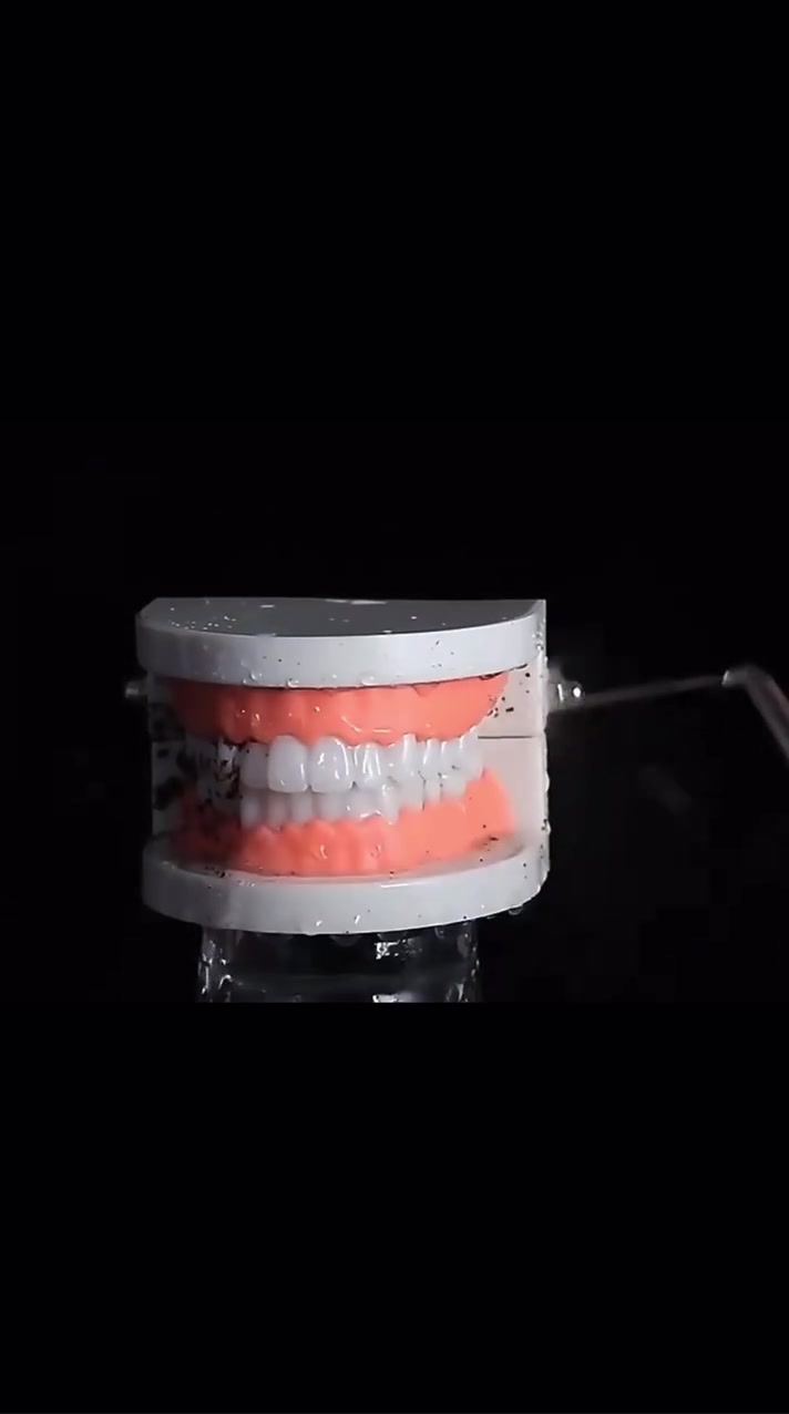 جهاز الخيط المائي،💯
Water flosser 
لتنظيف الأسنان والعناية بها 🦷🦷
يزيل الترسبات والجير ورائحة الفم .
ينصح به اطباء الأسنان لفعاليته في التنظيف العميق للجميع
مفيد ايضا للتقويم وتركيبات الأسنان وأصحاب الابتسامة 
شحن ⚡️⚡️ يدوم ل 30 يوم تقريبا
شحن عن طريق شاحنة الهاتف ❤️
خزان ماء 350 مل يكفي لاستعمال كامل ❤️
انماط متعددة لدفع الماء مناسبة لجميع انواع اللثة ❤️
عدة رؤوس وعدة سرع تتحكم بيها
مناسب للكبار وللأطفال ايضا
بطارية 3500 مل امبير ايون ليثيوم تكفي شهر كامل الشحنة الواحدة ♥️

السعر 18  الف
🚘يوجد خدمة توصيل لجميع محافظات العراق🚘


**إذا كنت صاحب هذا الإعلان وتريد حذفه لأي سبب، رجاءا أرسل رسالة إلى الدعم الفني**