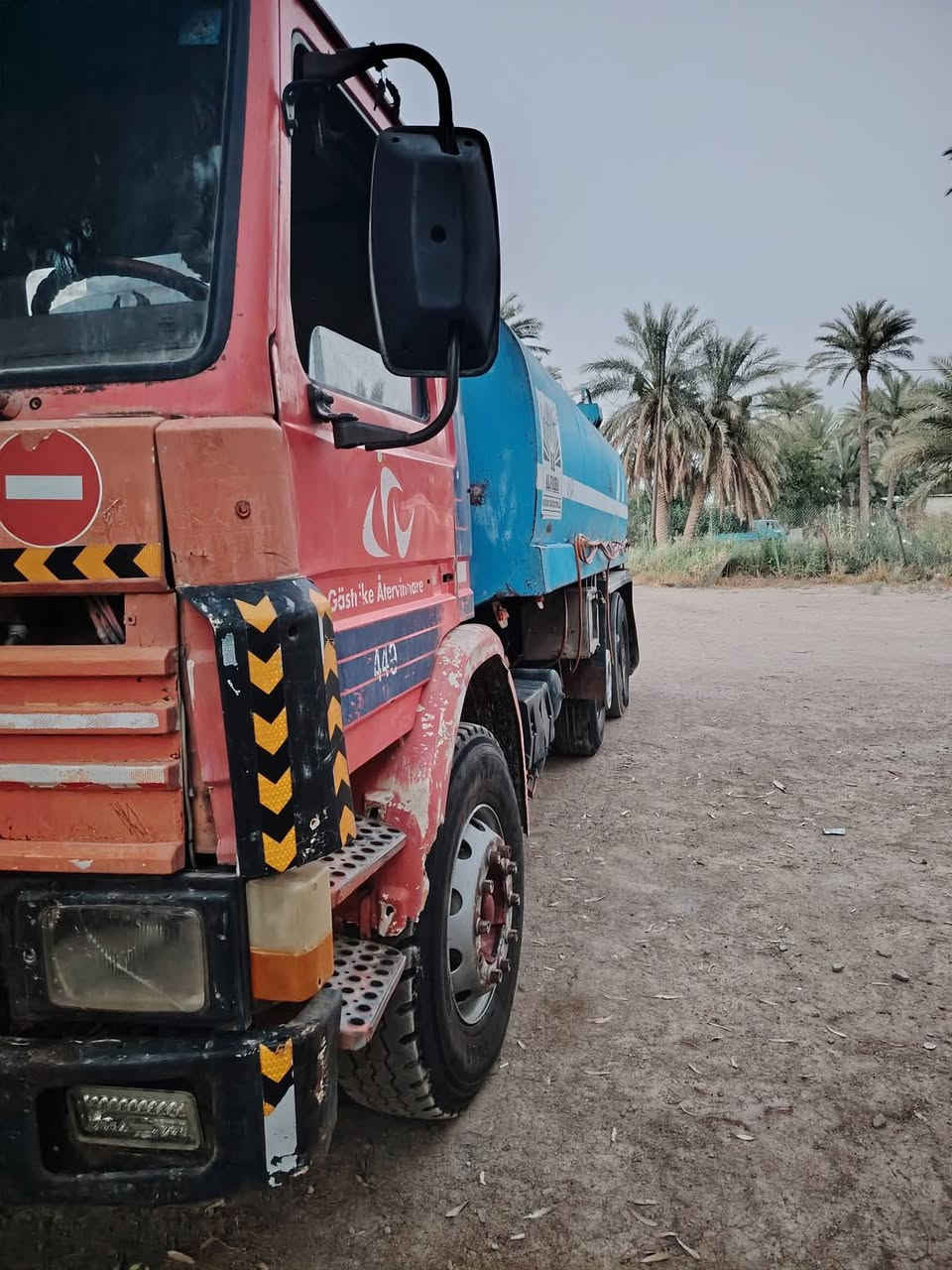 سلام عليكم دنكر ماء للبيع سكانيه 1993   سنكل مامي تانكي 18الف جاهزه العمل شاصي بلادي طويل مكينه ديئس تحويل مباشر مكان بغداد اليوسفه *********** سعر 170وبيه مجال
