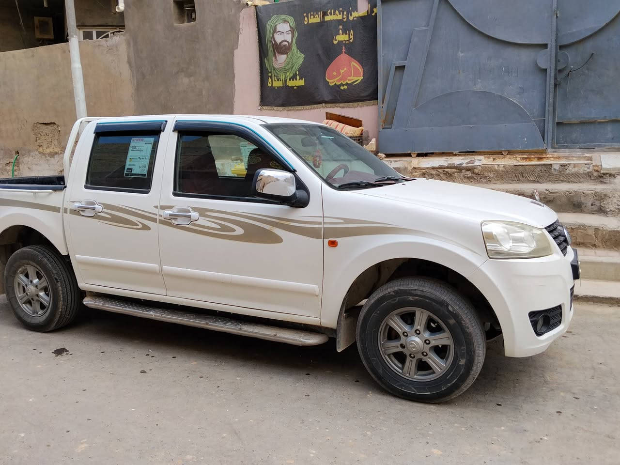 السلام عليكم سياره كريت ول سياره نضيفه مال جنيان موديل 2012 قادسيه رقم انكليزي سنويه ال31
مداور ثاني يوم سياره نضيفه لا كص ولا اخياس 
مكفوله السعر 68
رقم صاحب السياره ***********
